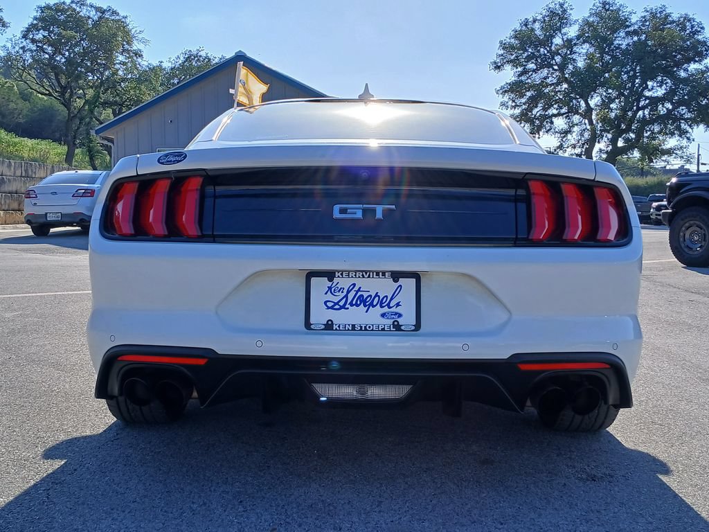 Certified 2022 Ford Mustang GT Premium w/ Equipment Group 401A RWD image 4