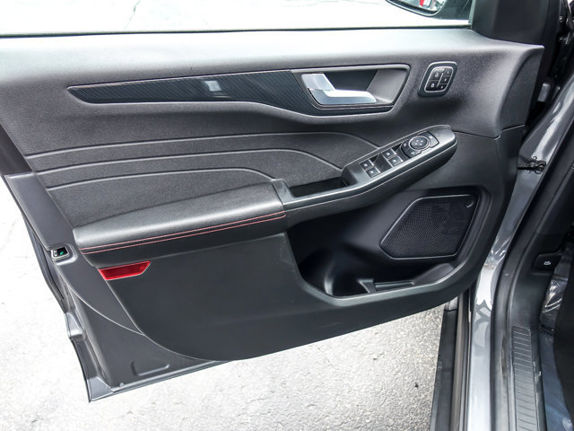 Certified 2023 Ford Escape ST-Line Elite AWD/4WD image 20