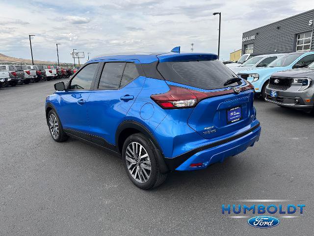 Used 2024 Nissan Kicks SV FWD image 7