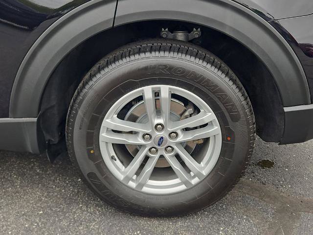 Certified 2022 Ford Explorer XLT w/ Equipment Group 202A image 29