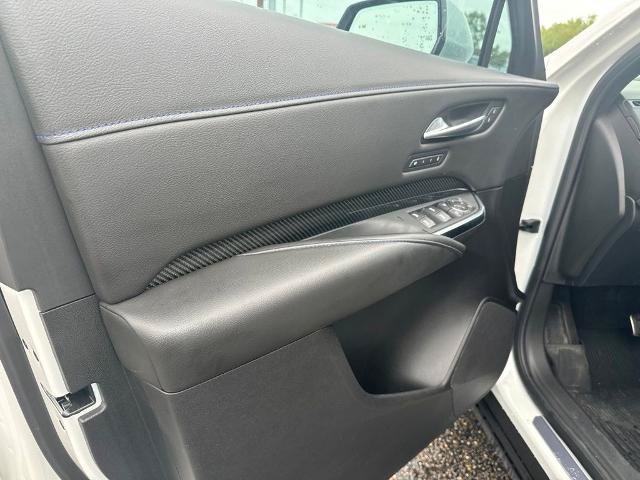 Used 2025 Cadillac XT4 Sport FWD image 15