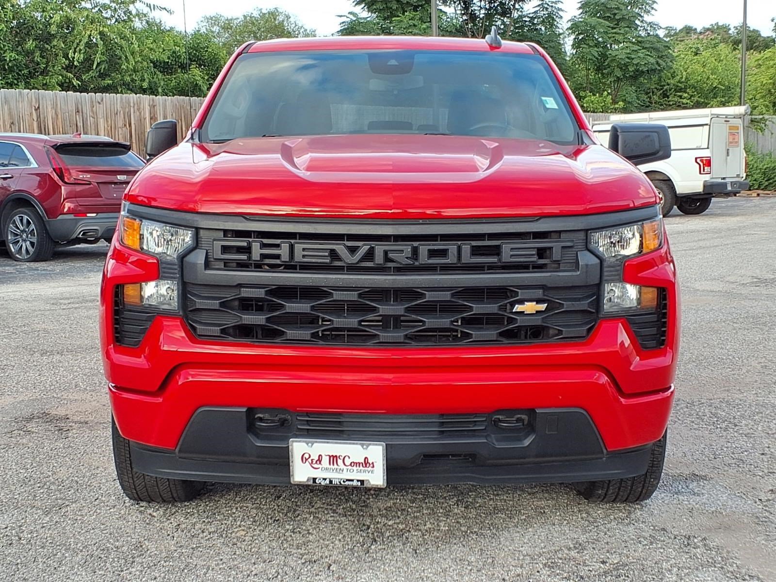 Used 2024 Chevrolet Silverado 1500 Custom RWD image 2