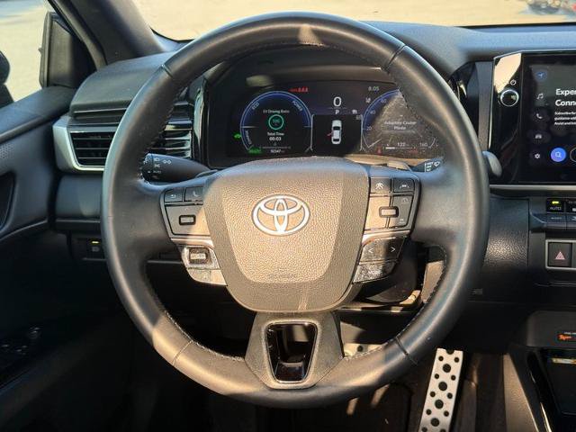 Used 2025 Toyota Camry XSE FWD image 14