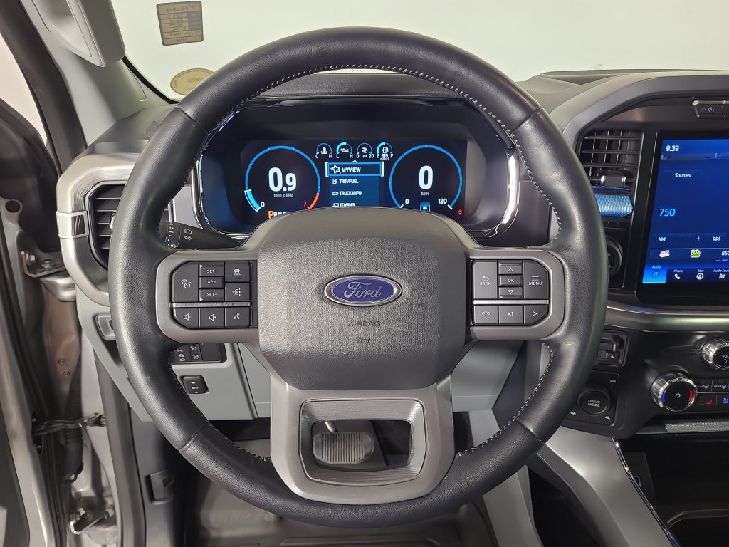 Certified 2022 Ford F150 Lariat w/ Trailer Tow Package AWD/4WD image 12