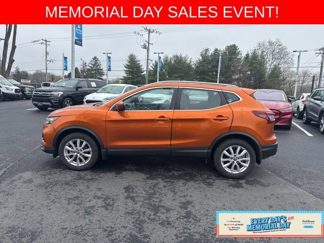 Used 2022 Nissan Rogue Sport SV AWD/4WD image 4