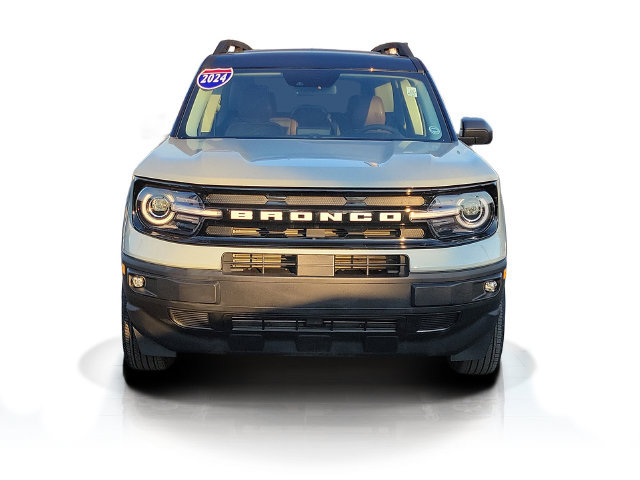 Certified 2024 Ford Bronco Sport Outer Banks w/ Tech Package AWD/4WD image 2