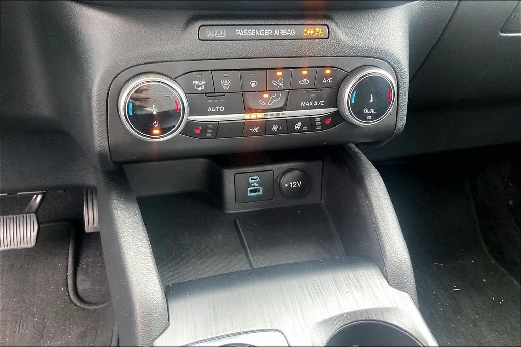 Certified 2023 Ford Escape Active AWD/4WD image 35