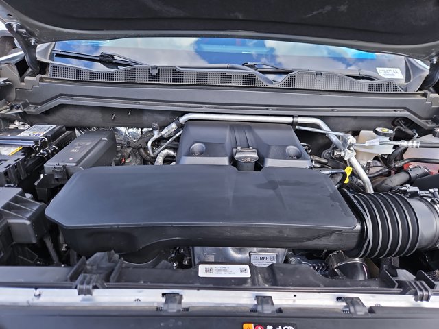 Used 2024 Chevrolet Colorado Z71 w/ LPO, Dark Essentials Package image 14