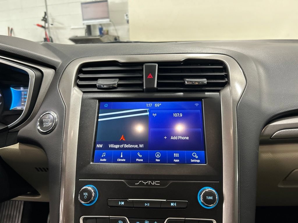 Certified 2019 Ford Fusion SE FWD image 21