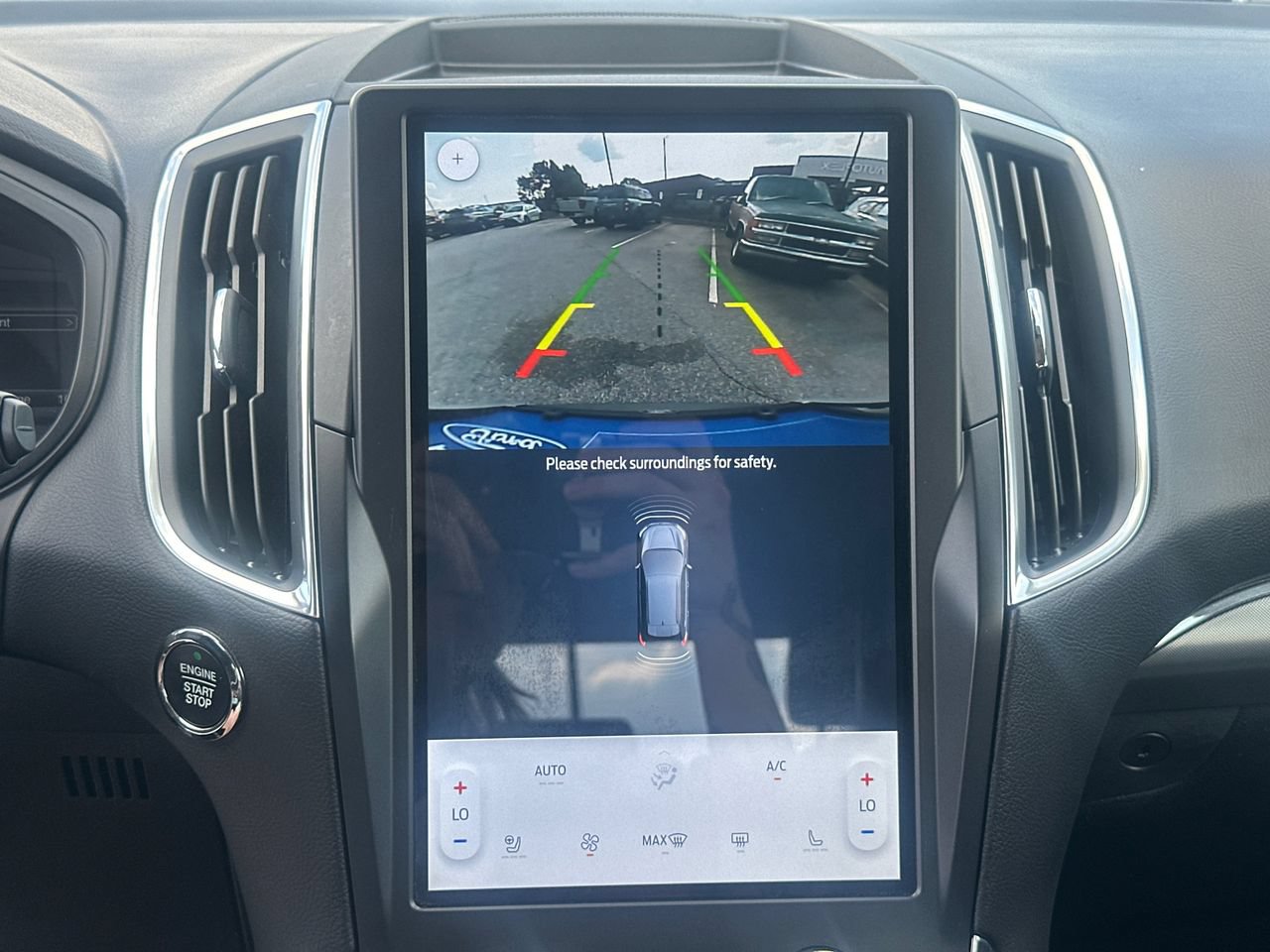 Certified 2024 Ford Edge Titanium AWD/4WD image 31