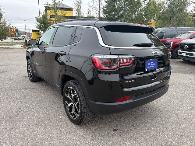 Used 2025 Jeep Compass Limited AWD/4WD image 5