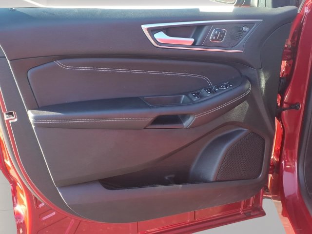 Certified 2023 Ford Edge Titanium AWD/4WD image 8