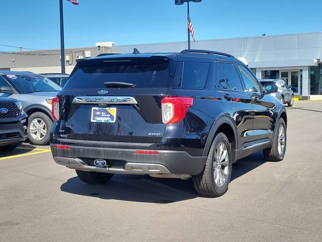 Certified 2023 Ford Explorer XLT w/ Equipment Group 202A image 4