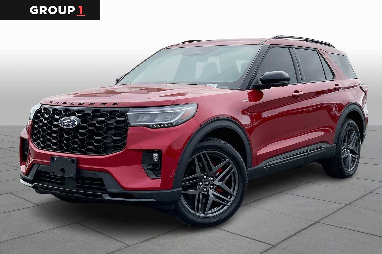 Certified 2025 Ford Explorer ST-Line w/ Premium Package image 5