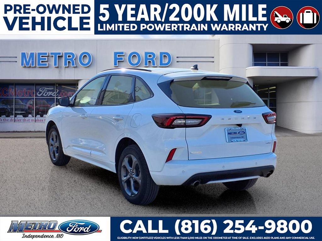 Certified 2023 Ford Escape ST-Line w/ Tech Pack #1 AWD/4WD image 5