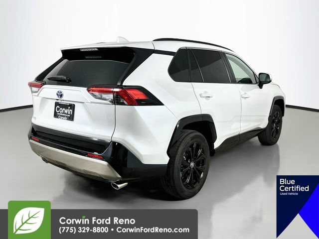 Used 2024 Toyota RAV4 SE w/ Convenience Package AWD/4WD image 9