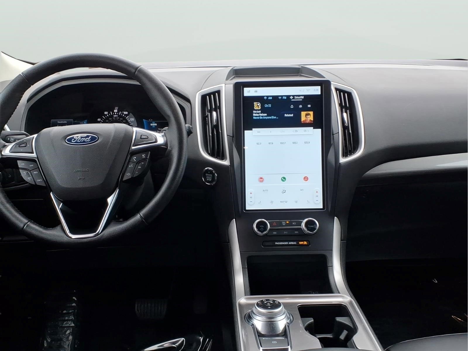 Certified 2024 Ford Edge SEL AWD/4WD image 11