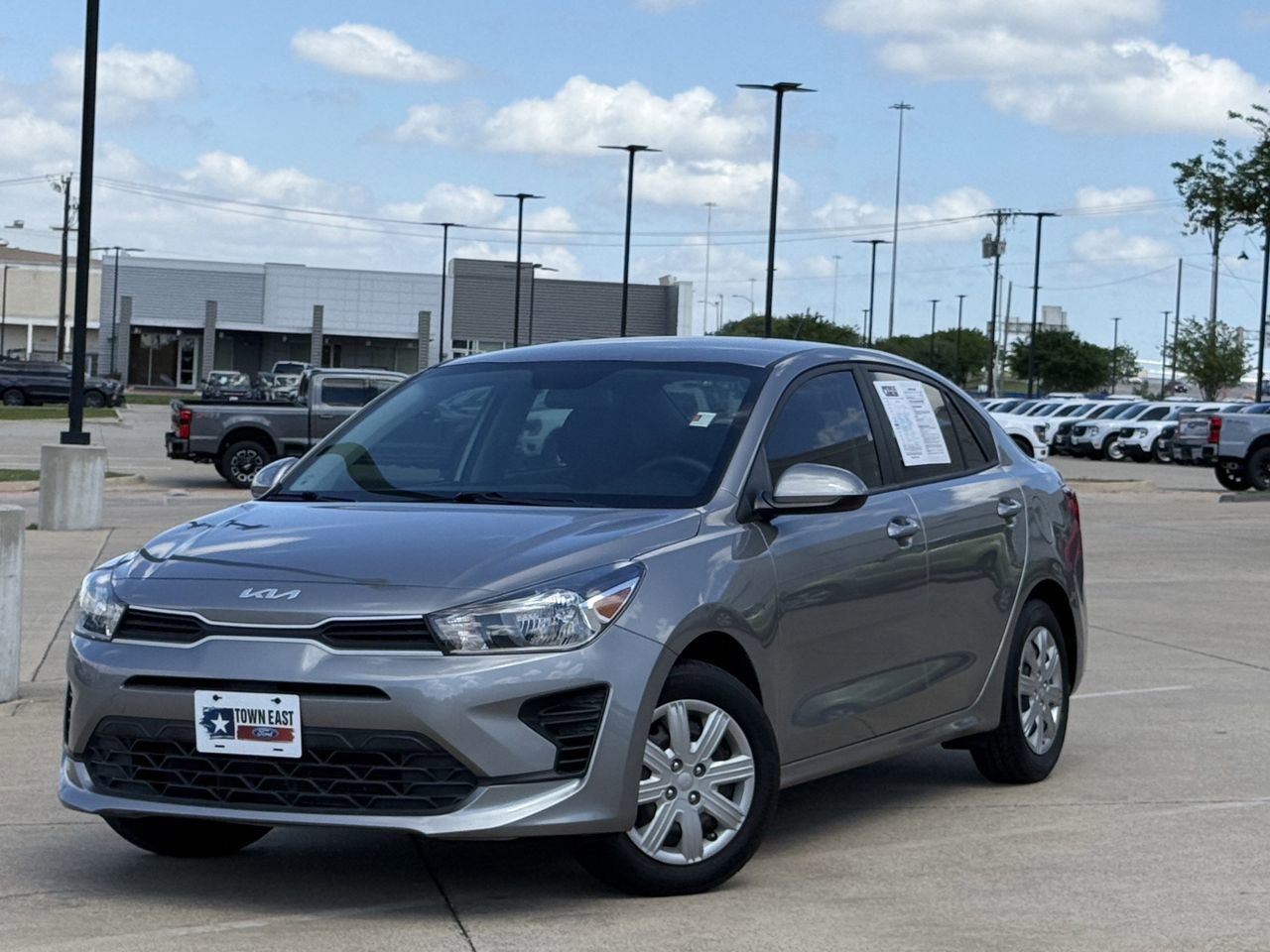 Used 2023 Kia Rio S FWD image 2