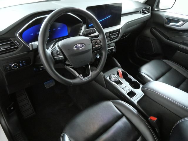 Certified 2024 Ford Escape Platinum AWD/4WD image 4