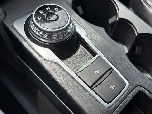Certified 2025 Ford Escape Platinum AWD/4WD image 20