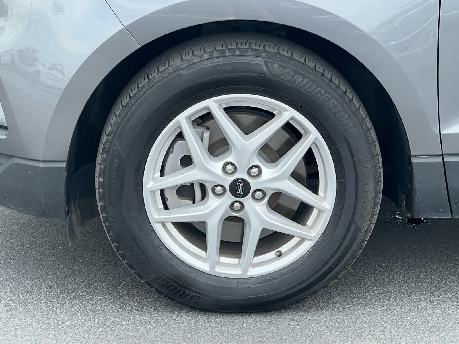 Certified 2024 Ford Edge SEL AWD/4WD image 13