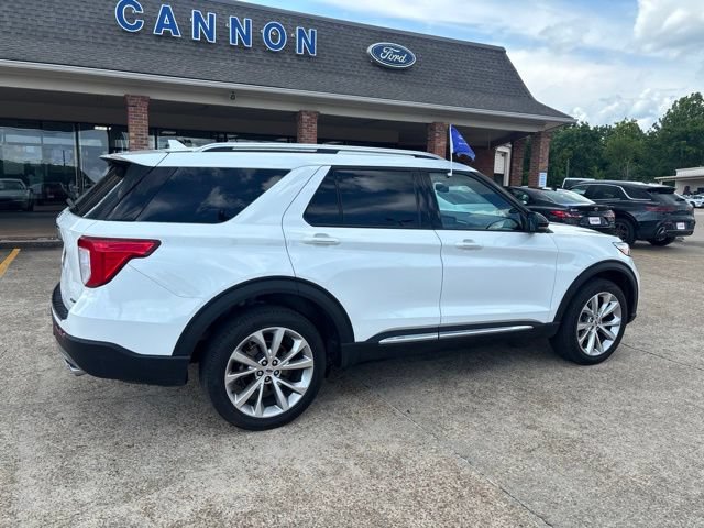 Certified 2023 Ford Explorer Platinum w/ Class IV Trailer Tow Package AWD/4WD image 5