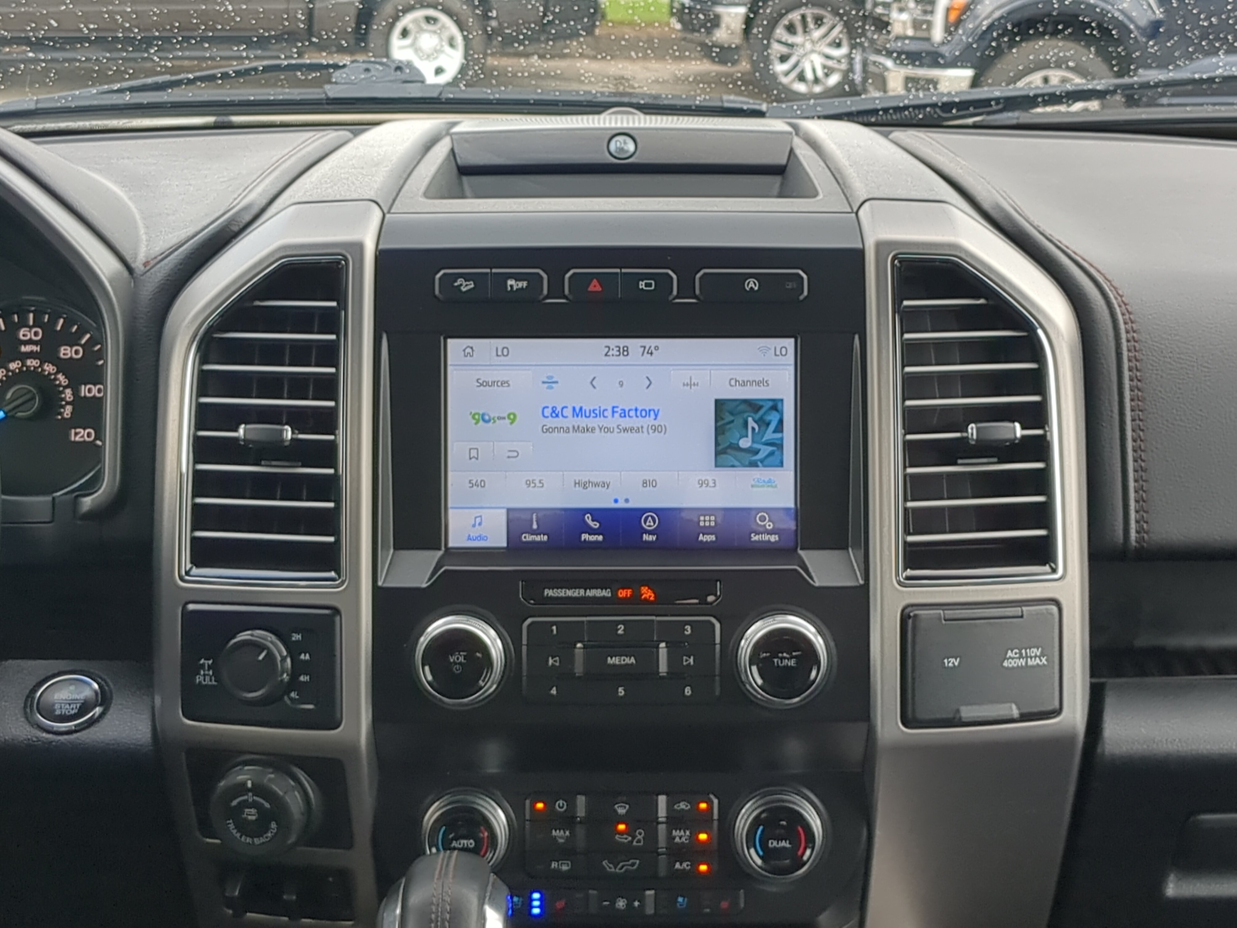 Certified 2019 Ford F150 Platinum w/ Equipment Group 701A Luxury AWD/4WD image 16