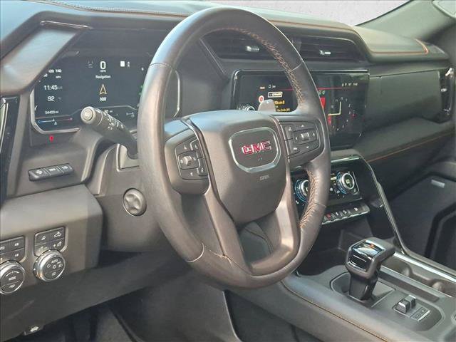 Used 2022 GMC Sierra 1500 AT4 w/ AT4 Premium Package AWD/4WD image 9