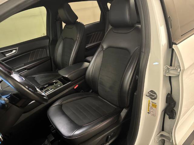 Certified 2020 Ford Edge ST-Line AWD/4WD image 18