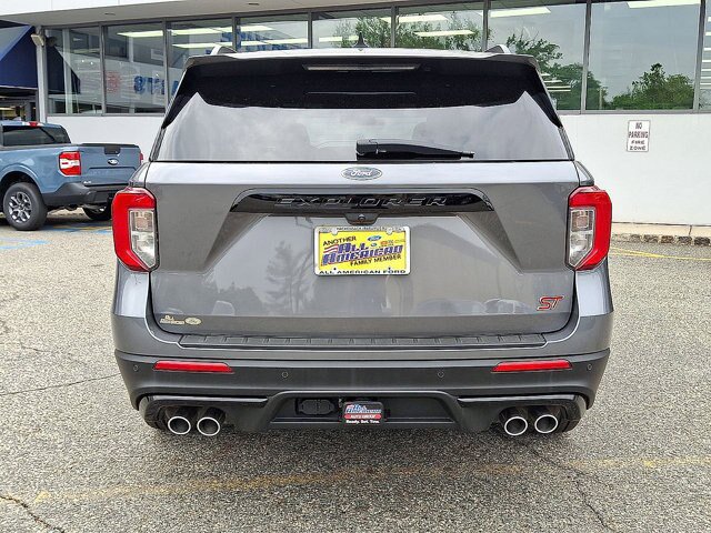 Certified 2023 Ford Explorer ST w/ Equipment Group 401A AWD/4WD image 7