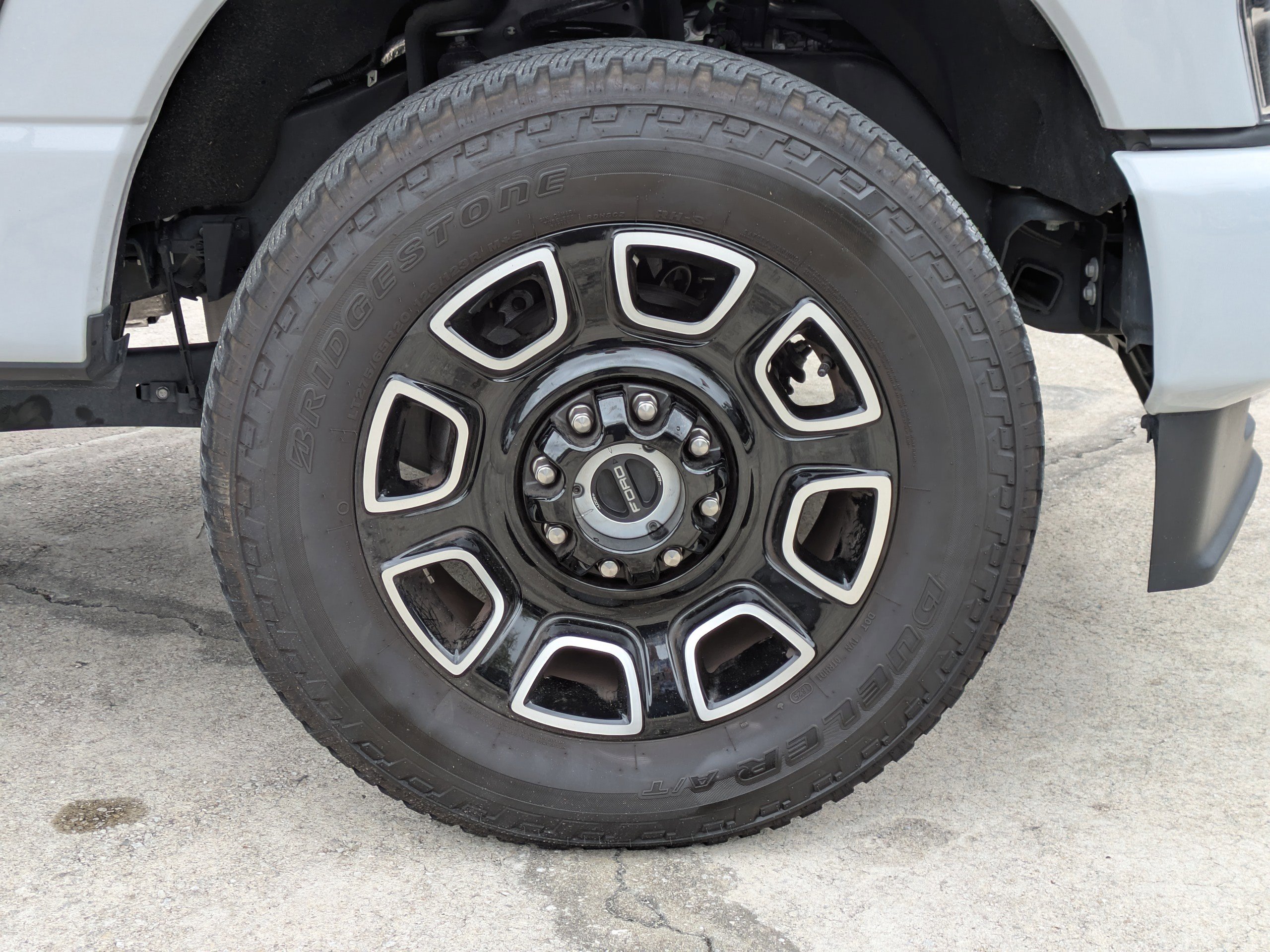 Certified 2025 Ford F250 Platinum AWD/4WD image 11