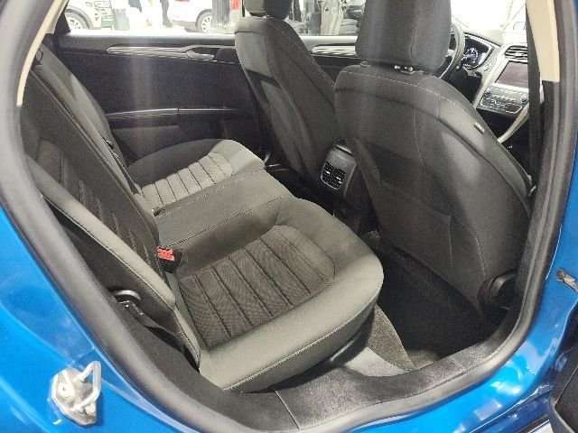 Certified 2020 Ford Fusion SE image 18
