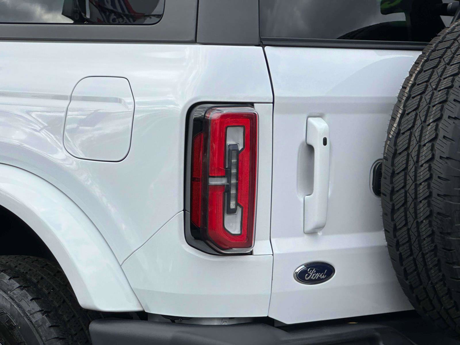 Certified 2023 Ford Bronco Outer Banks image 8