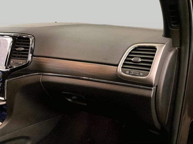 Used 2021 Jeep Grand Cherokee Limited w/ Sun & Sound Group AWD/4WD image 15
