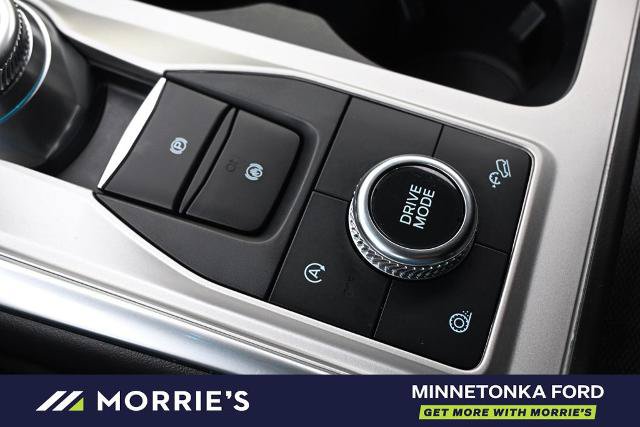 Certified 2024 Ford Explorer XLT w/ Equipment Group 202A AWD/4WD image 34