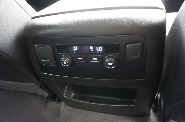 Used 2020 Chevrolet Tahoe LT RWD image 17