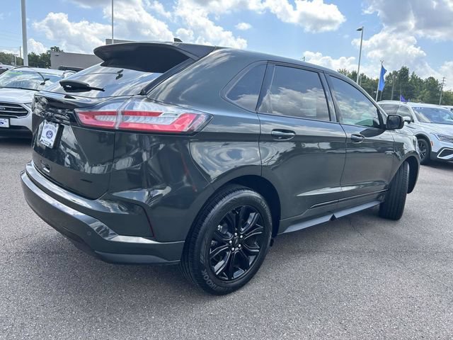 Certified 2024 Ford Edge SE w/ Black Appearance Package AWD/4WD image 19