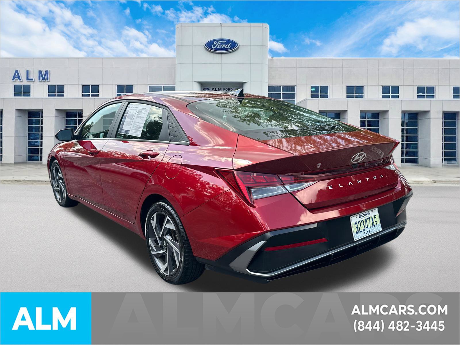 Used 2025 Hyundai Elantra SEL FWD image 8