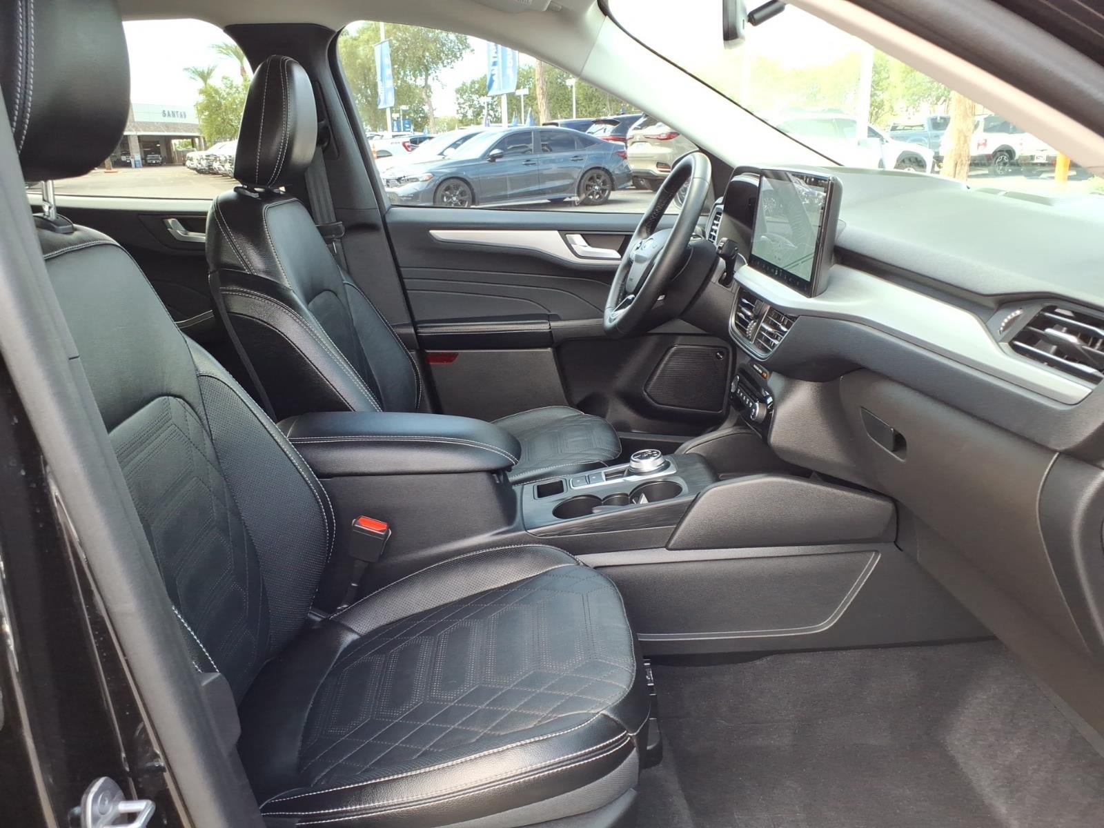 Certified 2023 Ford Escape Platinum w/ Premium Technology Package AWD/4WD image 11