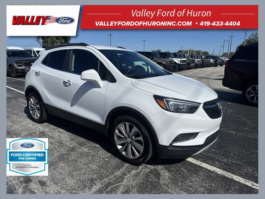 Used 2020 Buick Encore Preferred FWD image 1