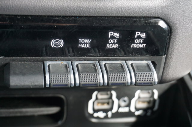 Used 2022 RAM 2500 Big Horn w/ Level C Equiment Group RWD image 31