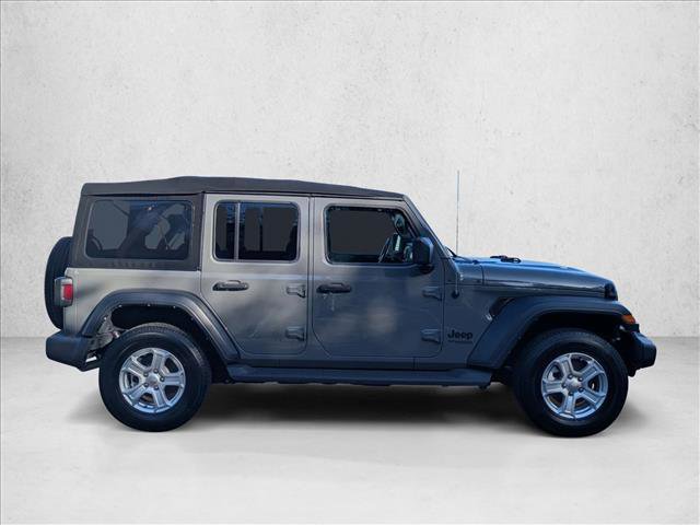 Used 2022 Jeep Wrangler Unlimited Sport image 4