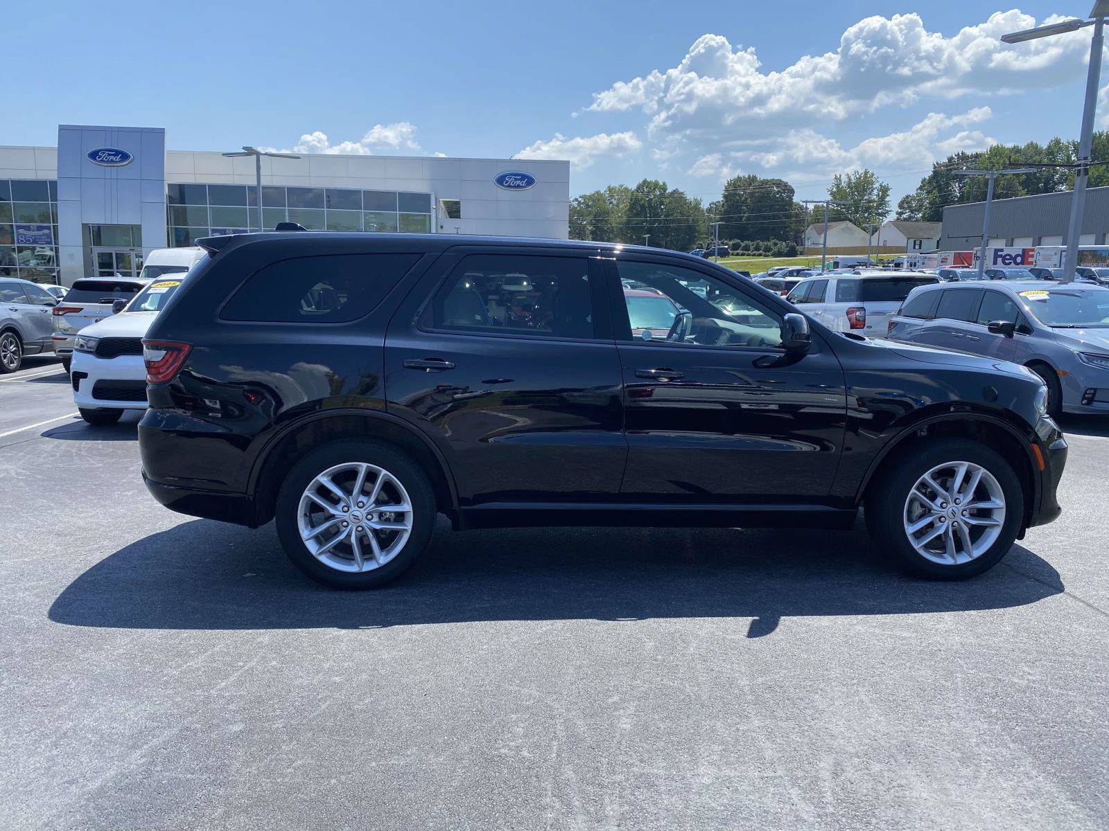 Used 2025 Dodge Durango GT AWD/4WD image 8