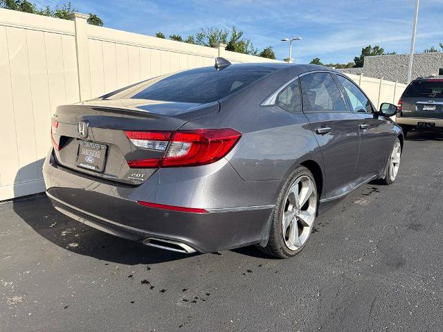 Used 2018 Honda Accord Touring image 3