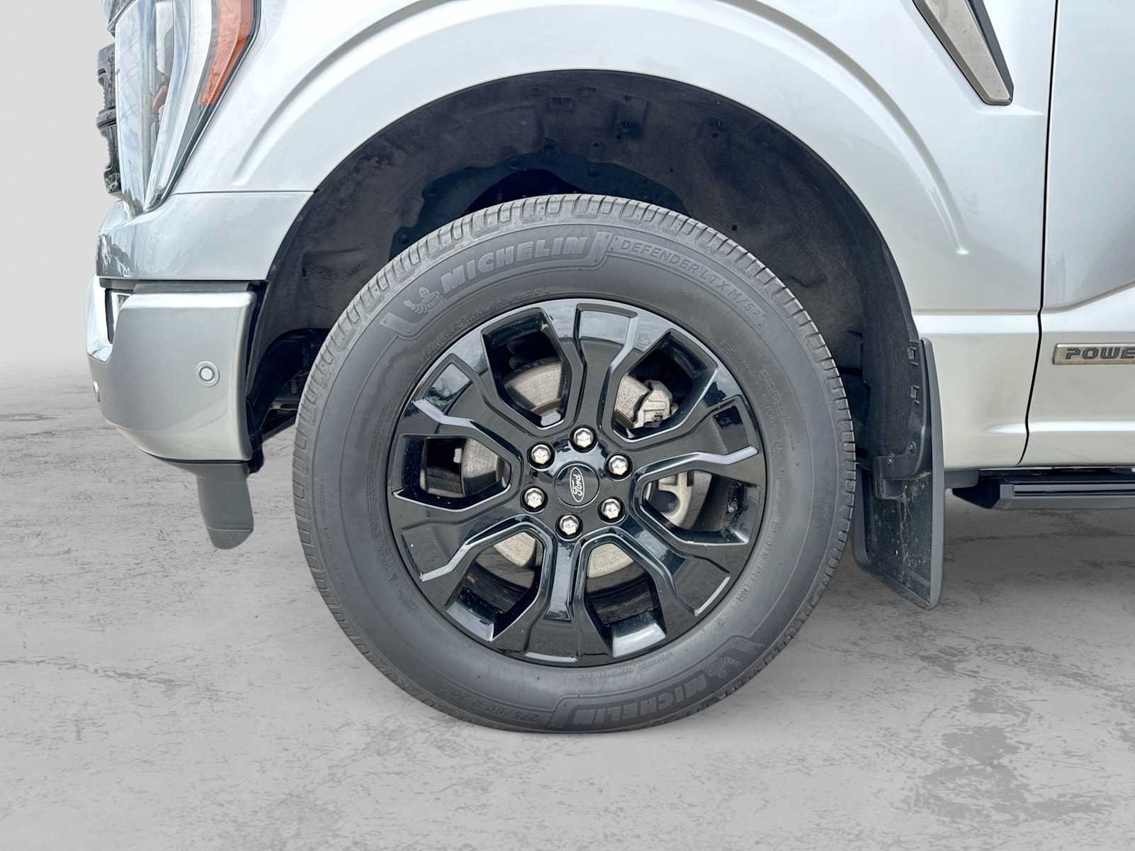 Certified 2023 Ford F150 Platinum w/ FX4 Off-Road Package AWD/4WD image 13