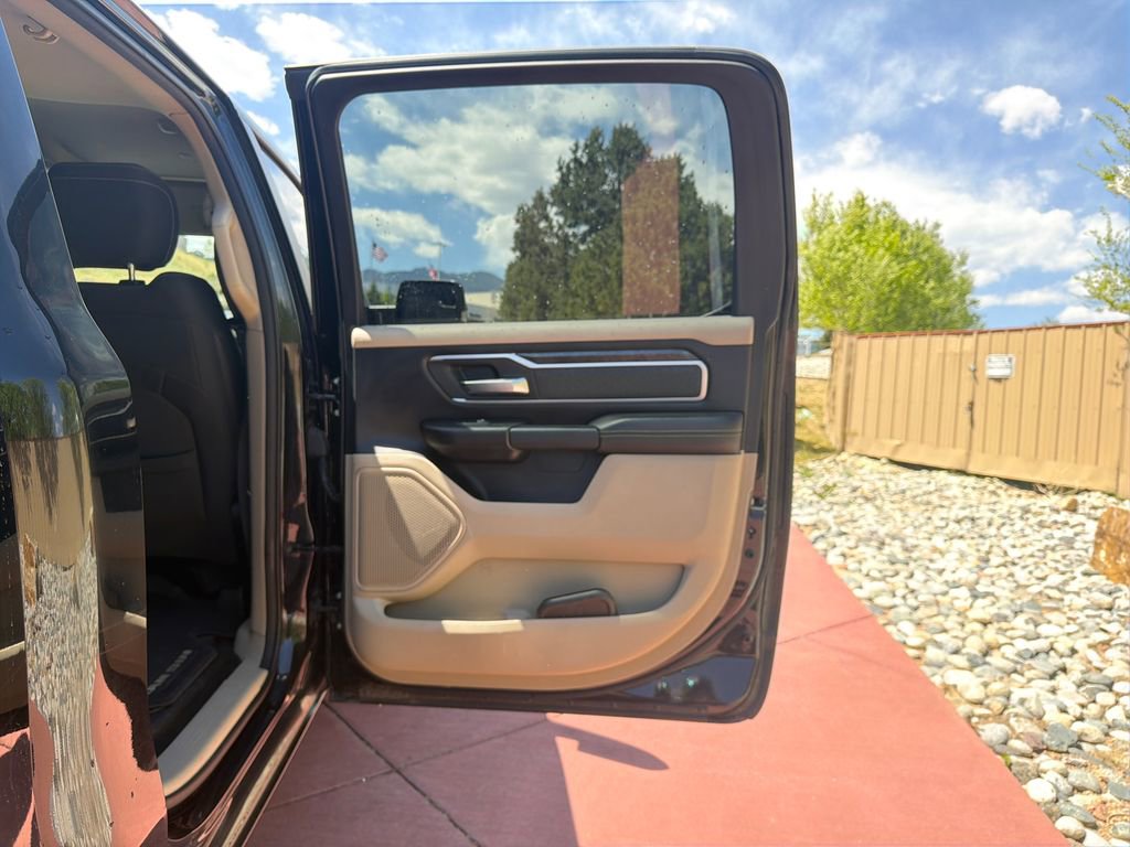 Used 2020 RAM 1500 Big Horn AWD/4WD image 24