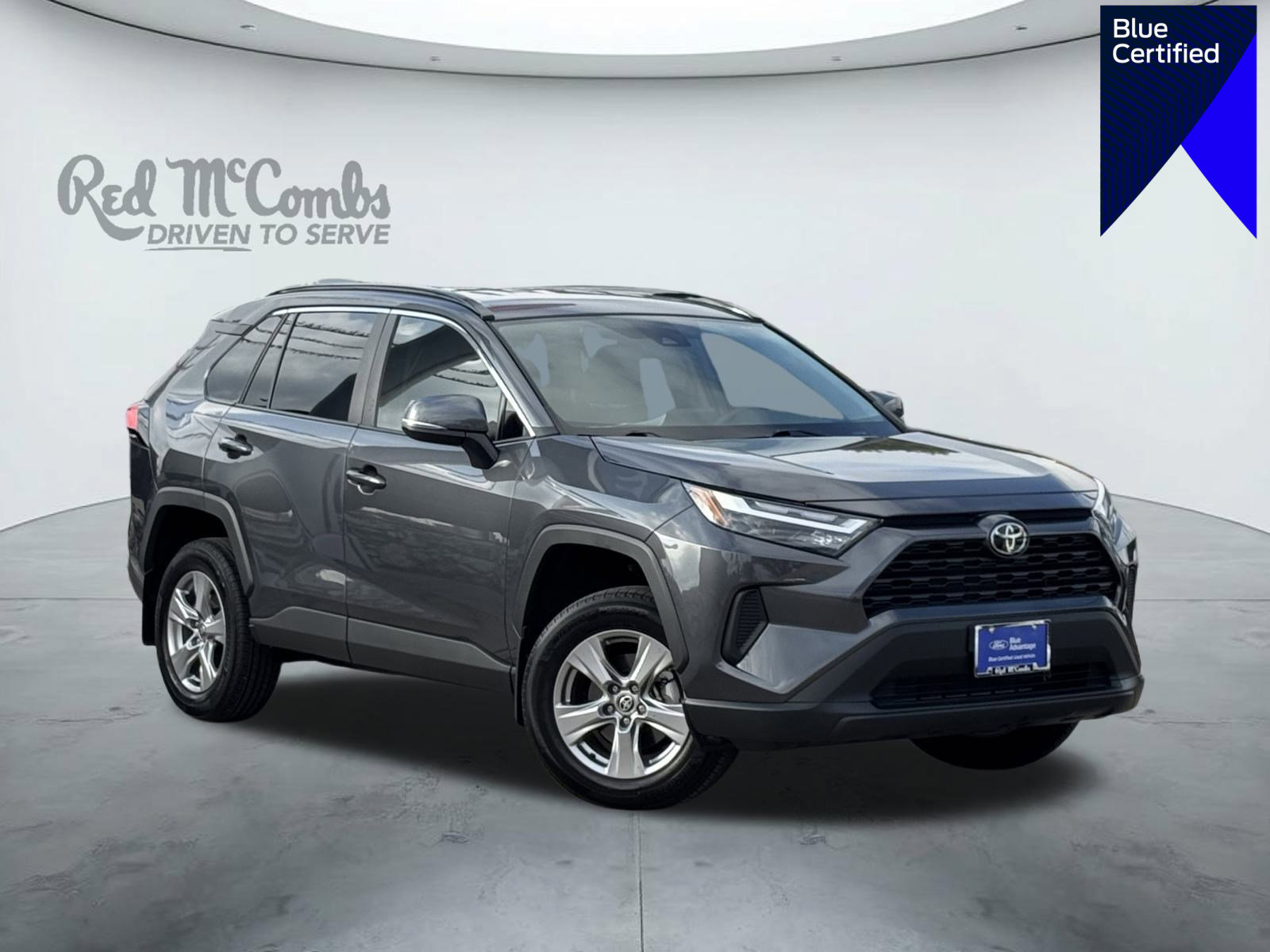 Used 2025 Toyota RAV4 XLE image 1