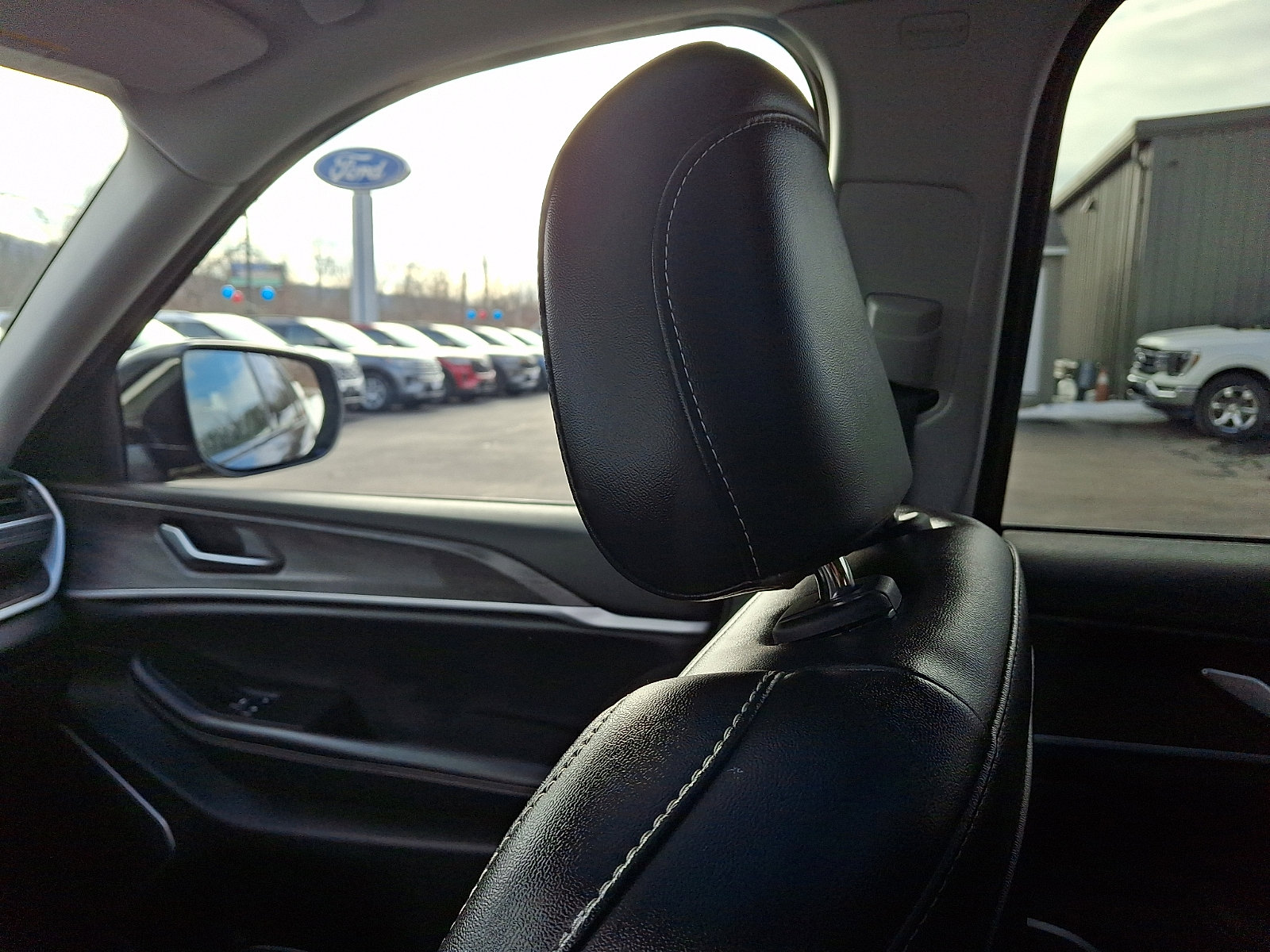 Used 2022 Jeep Grand Cherokee L Limited image 17