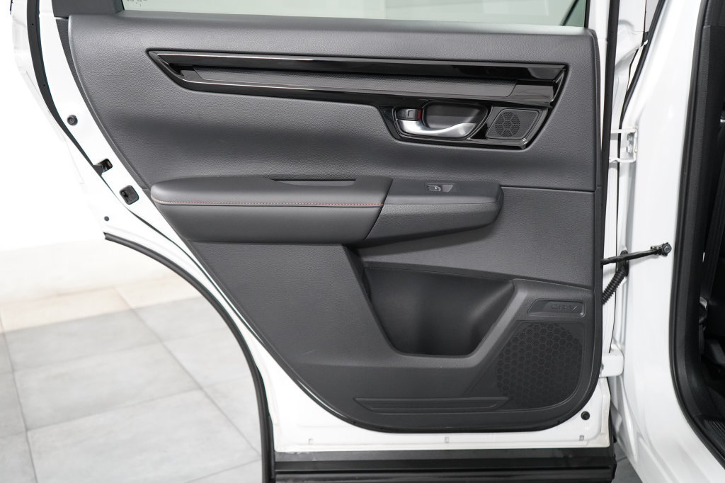 Used 2024 Honda CR-V Sport Touring image 31