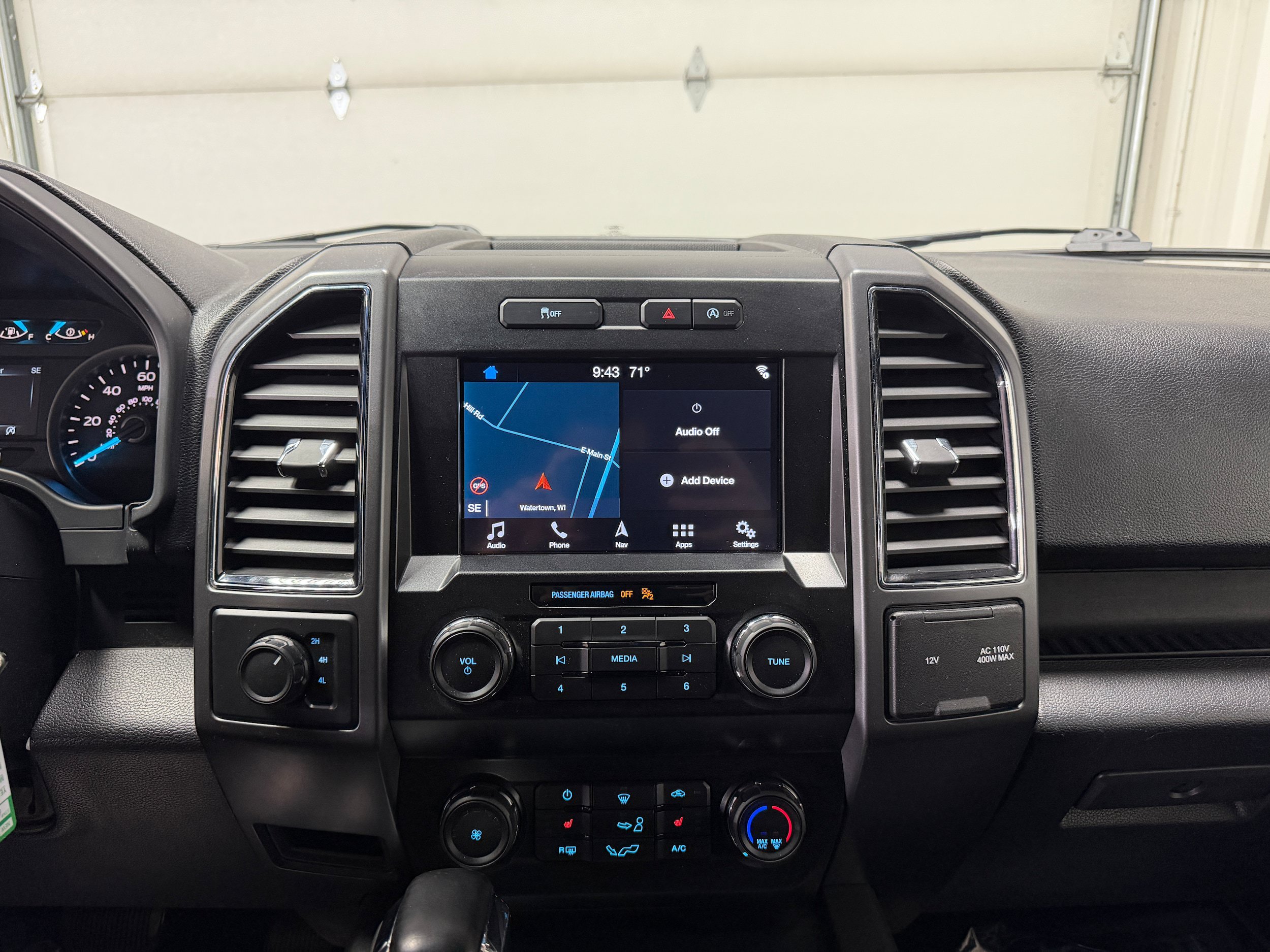 Certified 2019 Ford F150 XLT w/ Equipment Group 302A Luxury AWD/4WD image 22